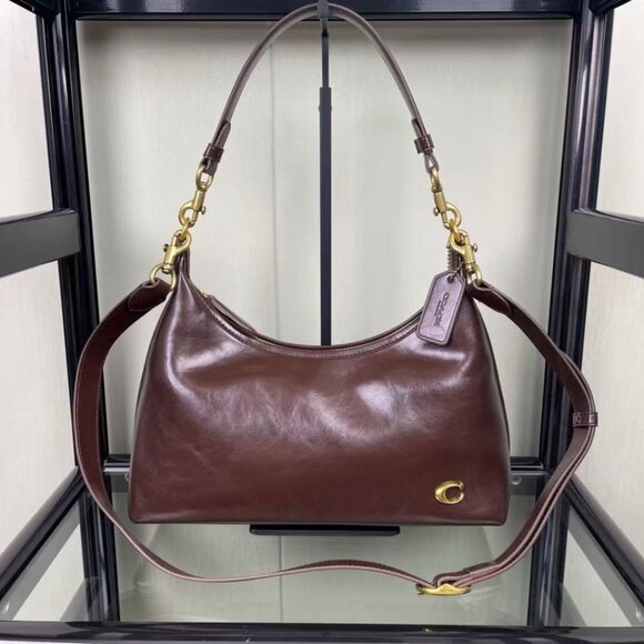 Coach women's shoulder bag size 30*22*11cm - Picture 2 of 9